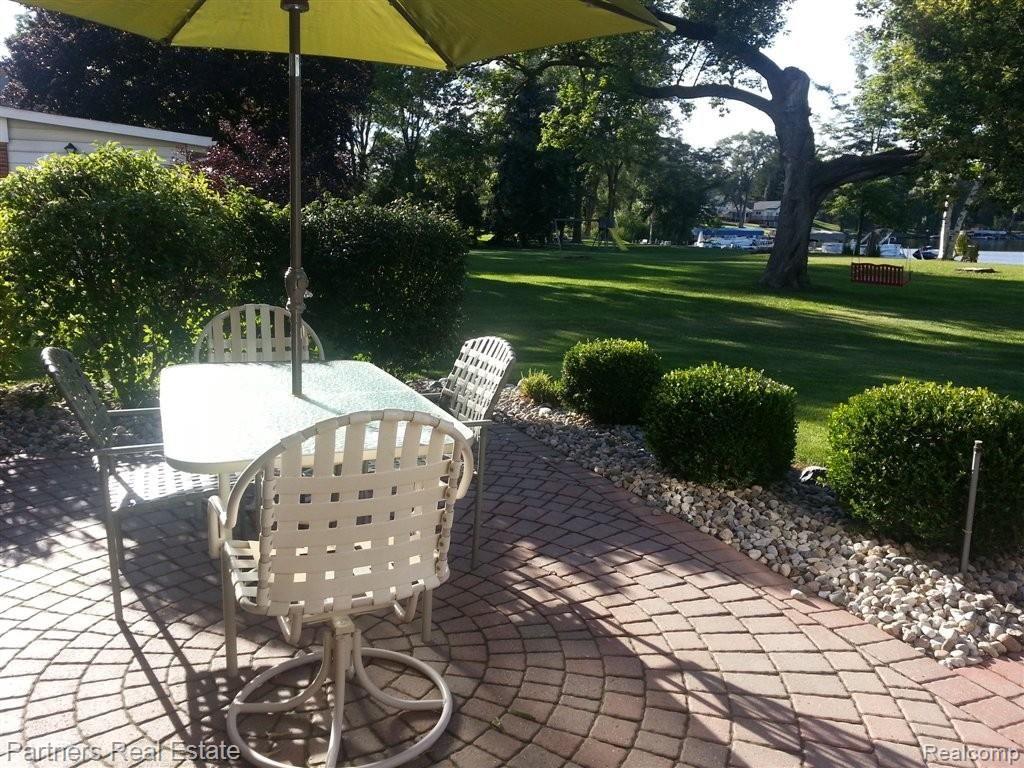 8351 Hilton Road Brighton, MI 48114 - Photo 19 of 33 Lakeside patio