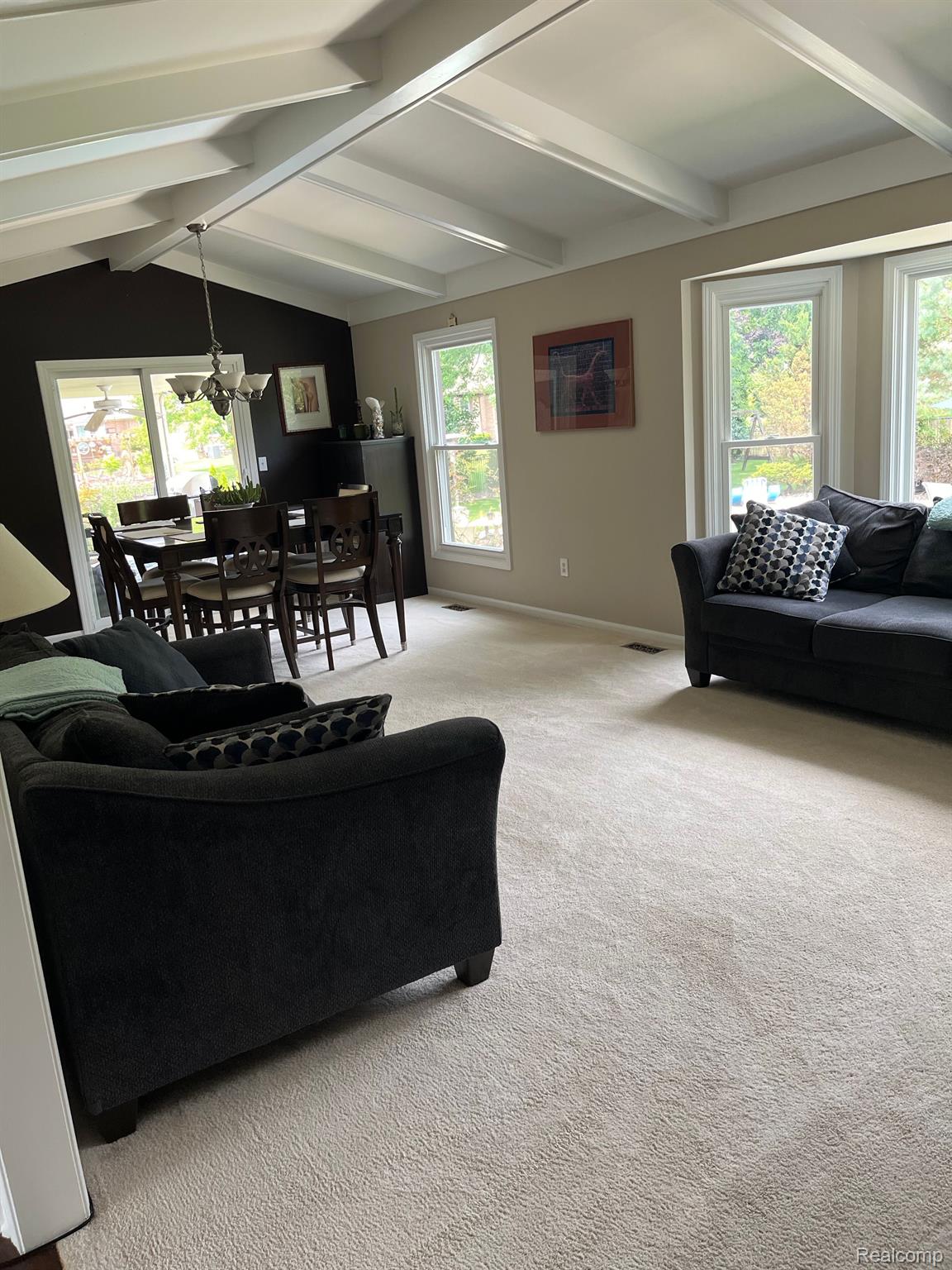 35128 Banbury Road Livonia, MI 48152 - Photo 21 of 41 Gallery Image 21