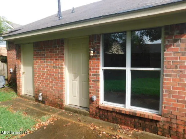 $1,295 | 1125 McGowan Drive, Southaven, MS 38671