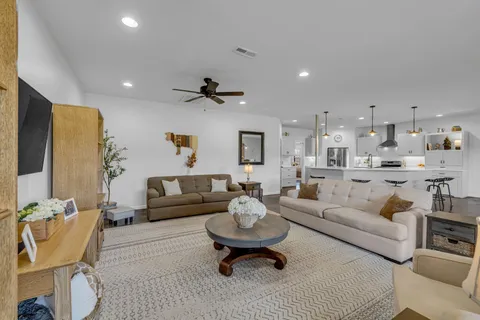 $834,990 | 4830 Moses Road, Columbia, TN 38401