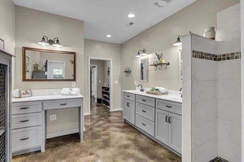 $834,990 | 4830 Moses Road, Columbia, TN 38401