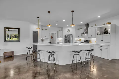 $834,990 | 4830 Moses Road, Columbia, TN 38401