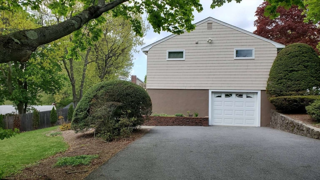 21 Biscayne Avenue Saugus, MA 01906 - Photo 16 of 20