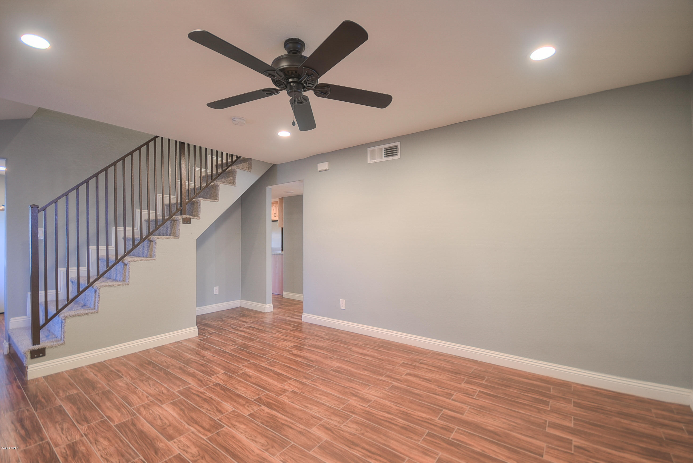 8124 West Osborn Road Phoenix, AZ 85033 - Photo 7 of 18 7-2