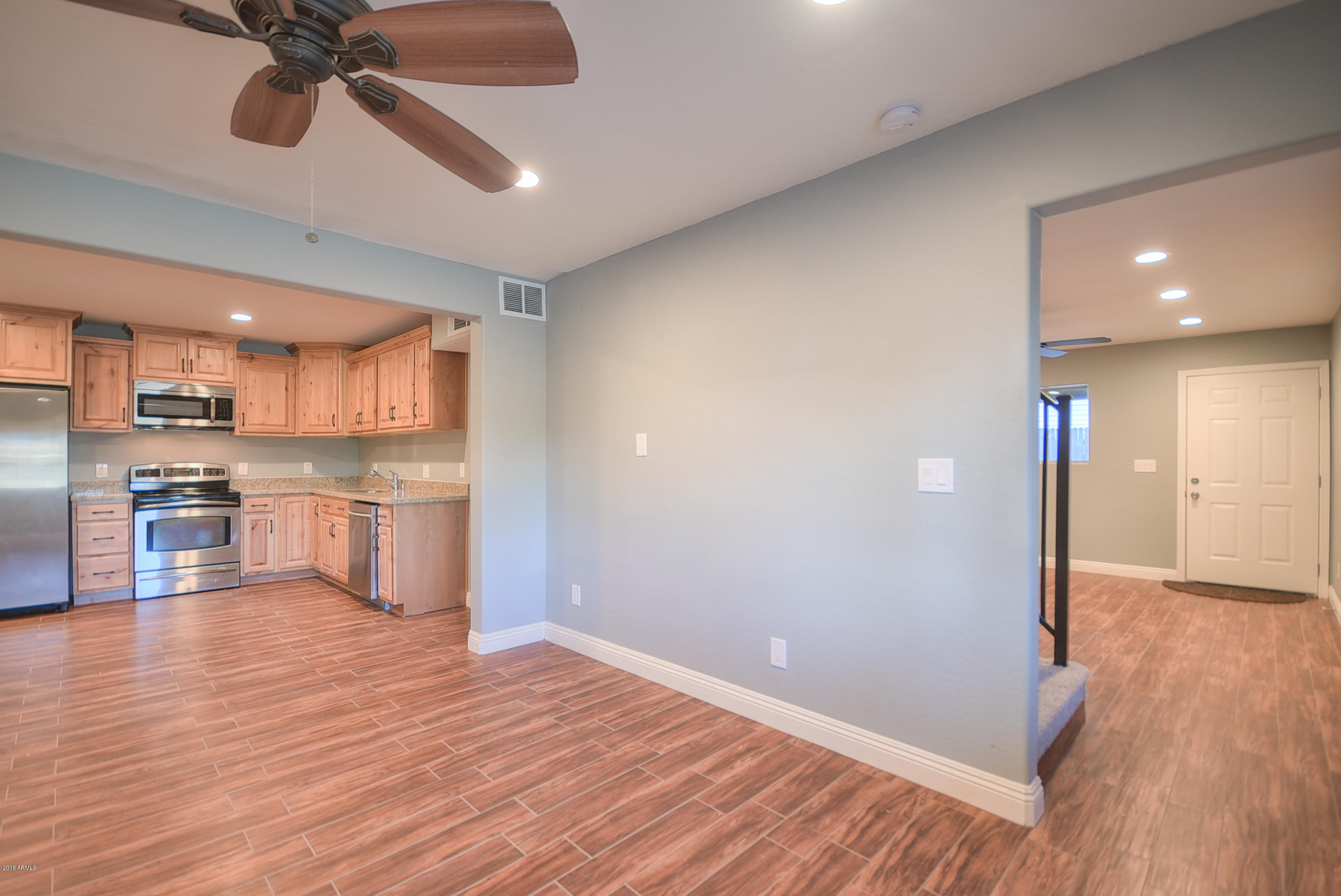 8124 West Osborn Road Phoenix, AZ 85033 - Photo 8 of 18 8-2