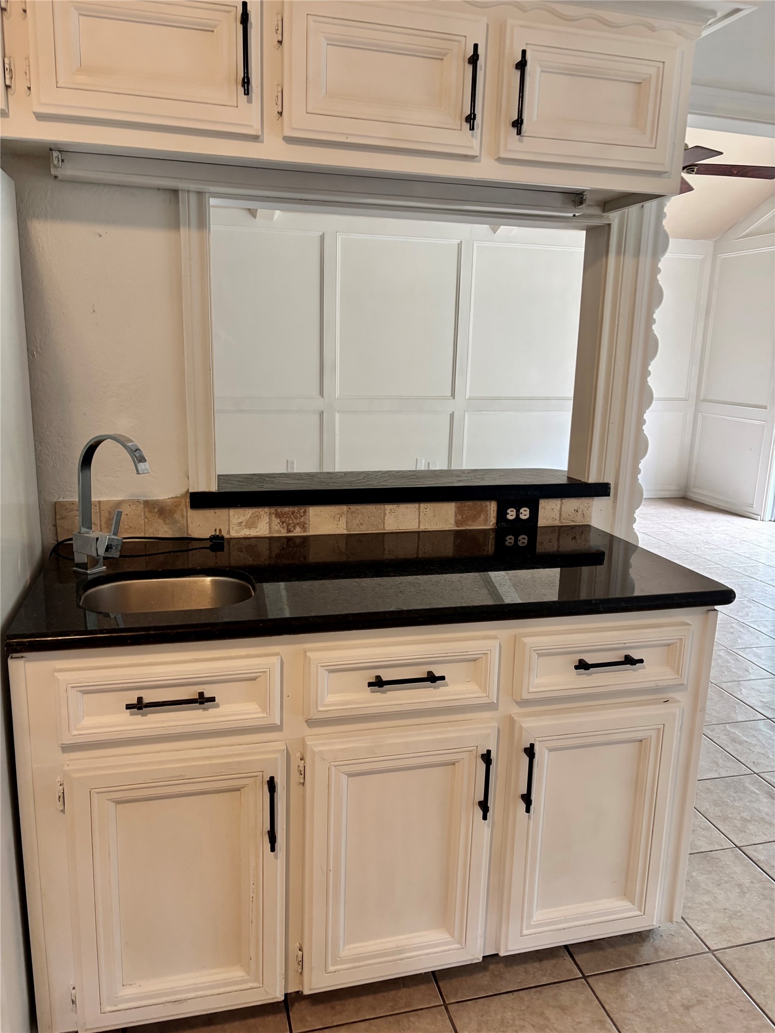 5927 Theall Road Houston, TX 77066 - Photo 8 of 24 Gallery Image 8