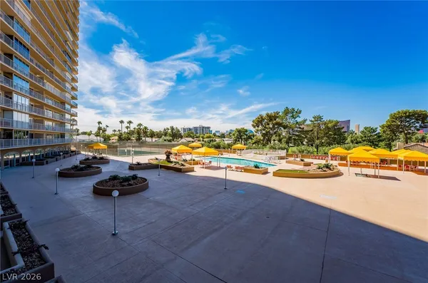 $2,550 | 3111 Bel Air Drive, Unit 11B, Las Vegas, NV 89109
