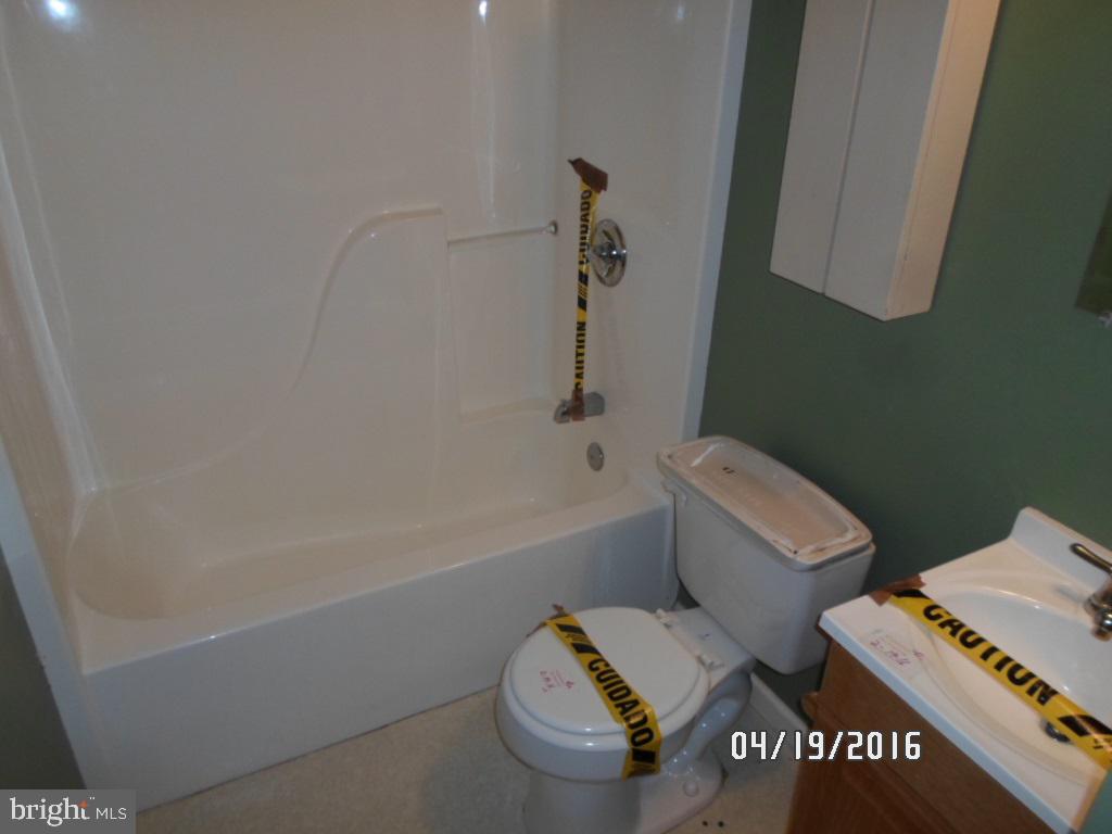 550 Locust Street Hanover, PA 17331 - Photo 9 of 15 Gallery Image 9