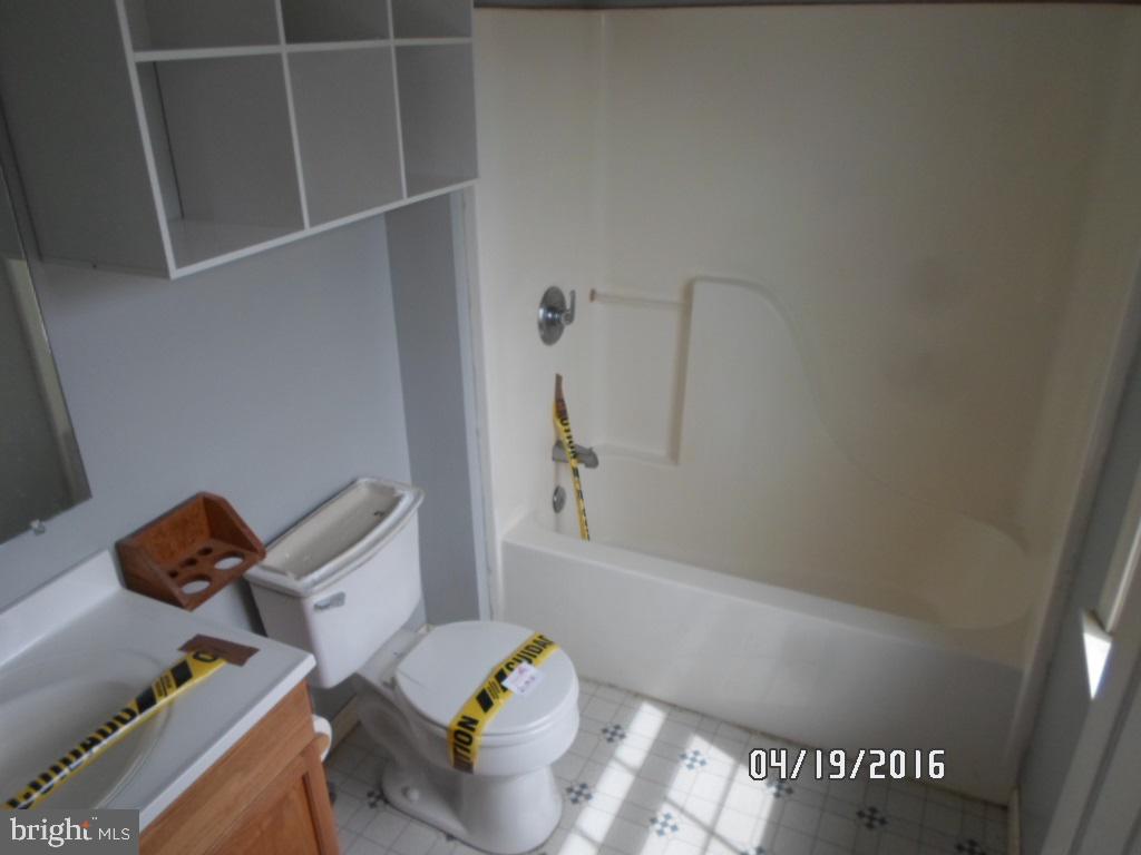 550 Locust Street Hanover, PA 17331 - Photo 10 of 15 Gallery Image 10