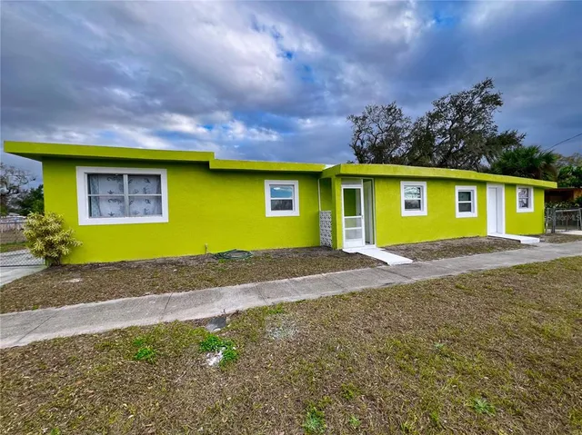 $275,000 | 12 Glendora Avenue, Arcadia, FL 34266