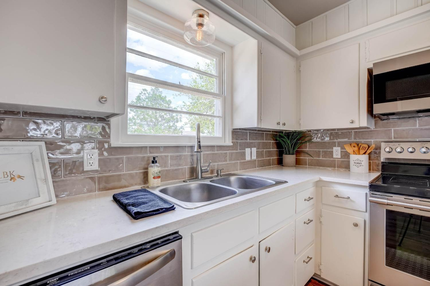 5434 32nd Street Lubbock, TX 79407 - Photo 12 of 27 Photo 12