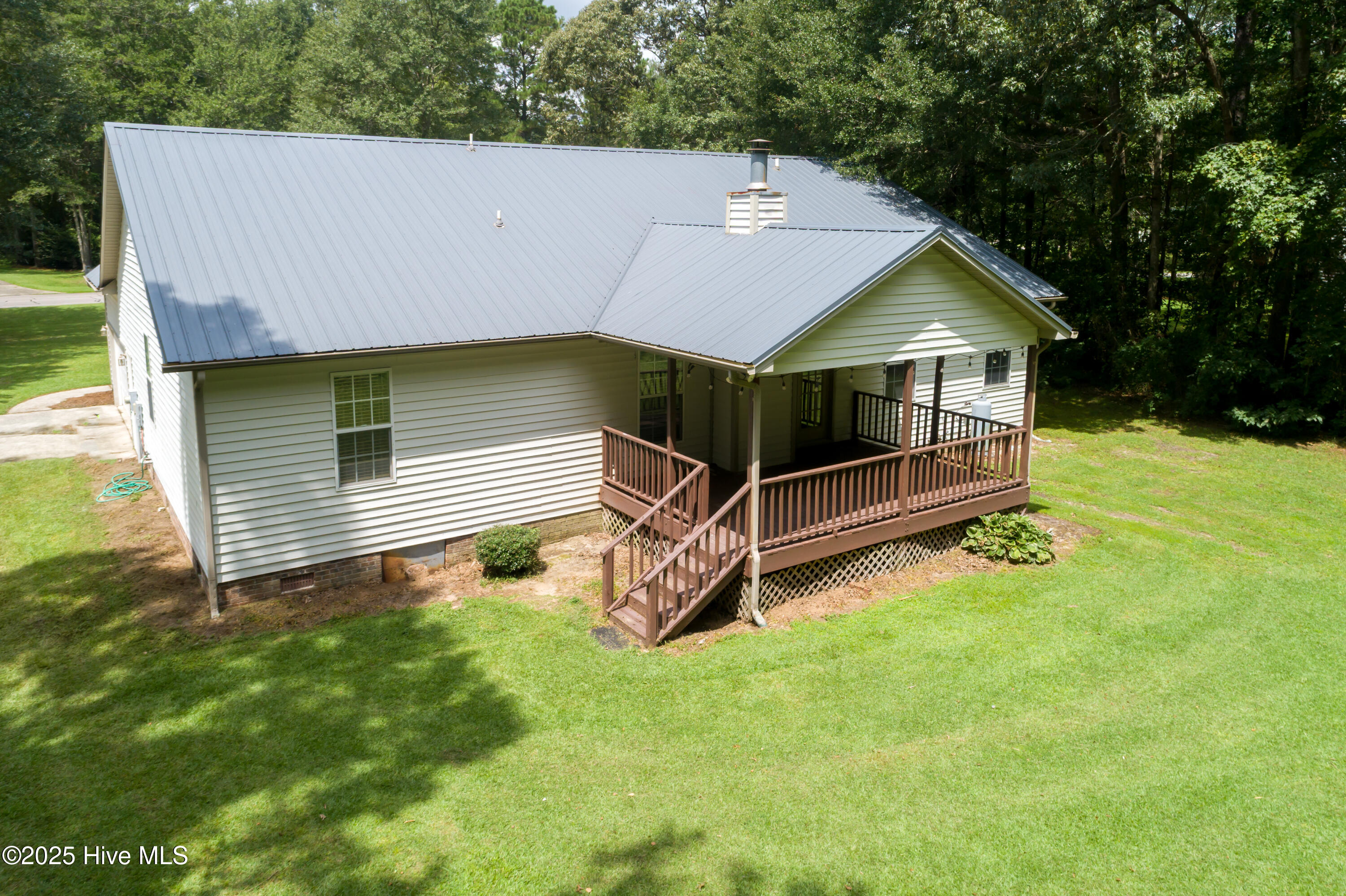 571 Deer Run Road New Bern, NC 28562 - Photo 16 of 25 20250816-Rock I (2592 of 1)