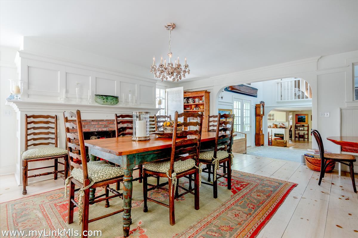 4 Crown Court Nantucket, MA 02554 - Photo 9 of 66