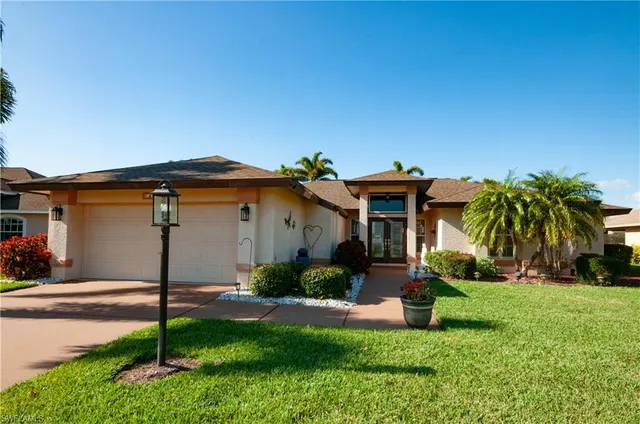 $499,900 | 3940 Spring Garden Lane, Estero, FL 33928
