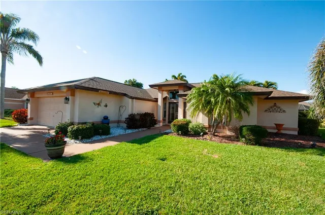 $499,900 | 3940 Spring Garden Lane, Estero, FL 33928