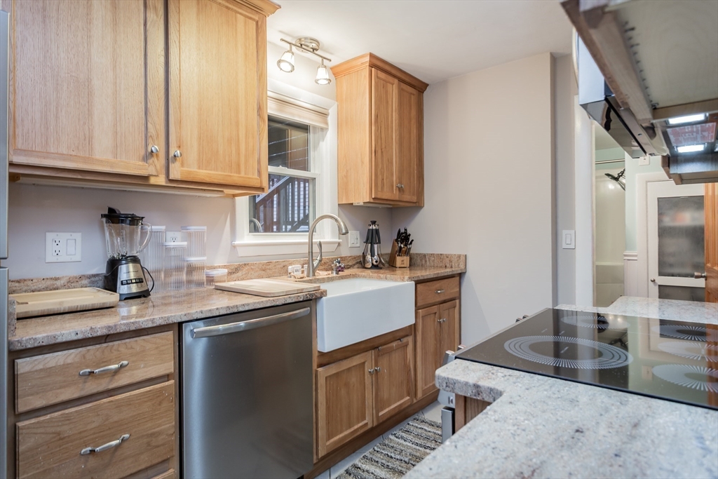 54 Main Street, Unit A Foxboro, MA 02035 - Photo 9 of 19