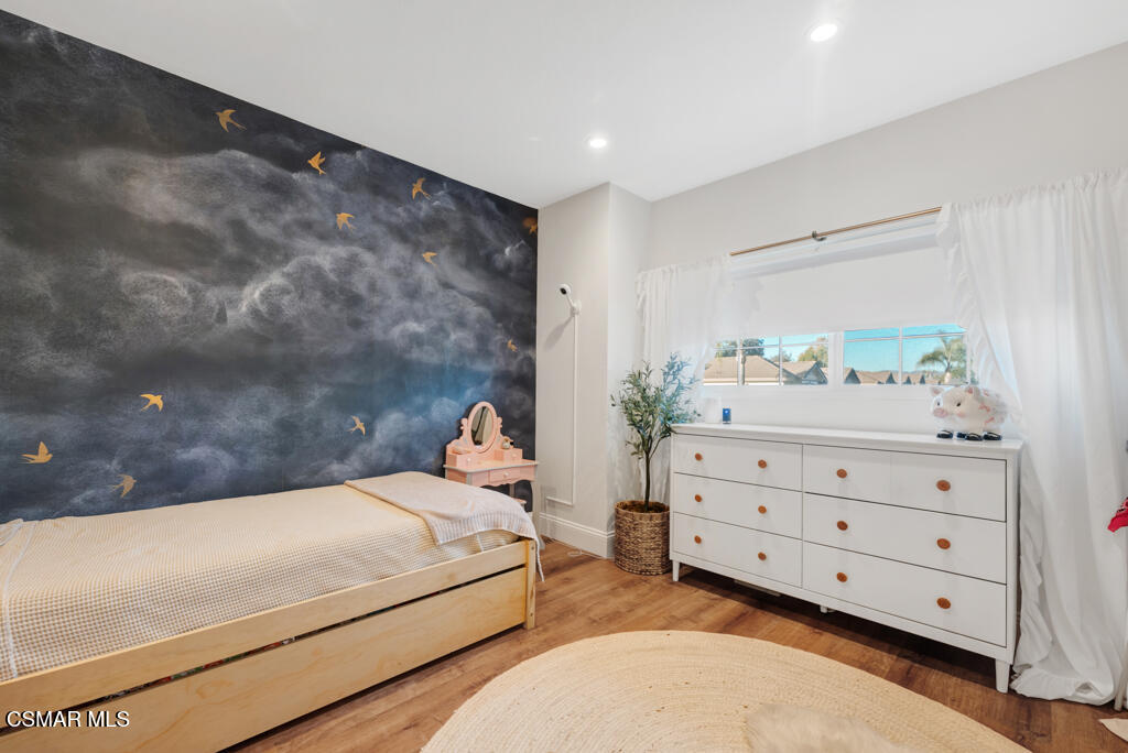 16 Valley Crest Road Simi Valley, CA 93065 - Photo 29 of 41 a bedroom with a bed and a dresser