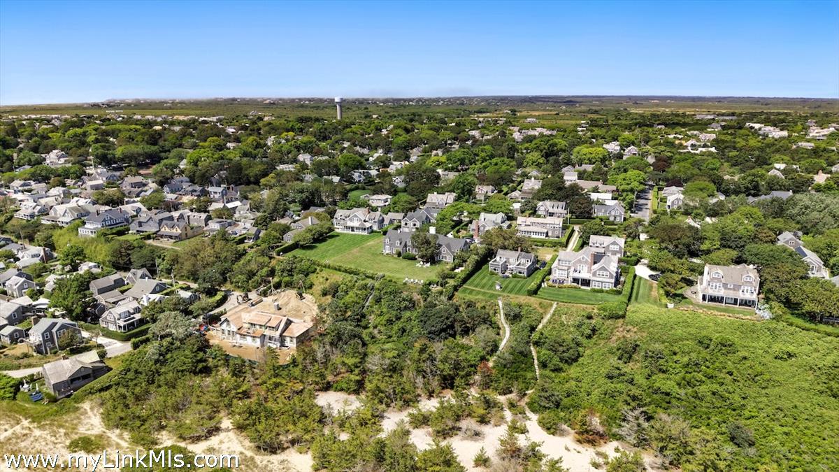 33 Shell Street Nantucket, MA 02554 - Photo 58 of 60