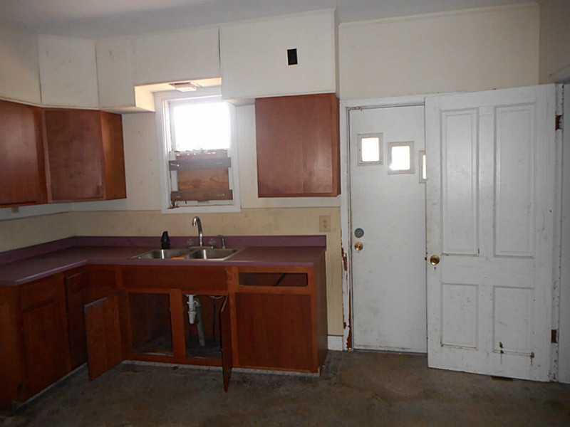 232 Rice Street Springfield, OH 45505 - Photo 8 of 11