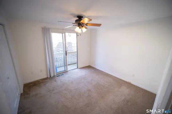 $2,000 | 3236 Madison Avenue, Unit 2, Bridgeport, CT 06606