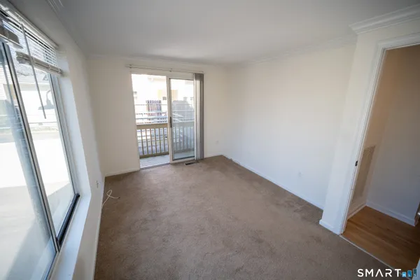 $2,000 | 3236 Madison Avenue, Unit 2, Bridgeport, CT 06606