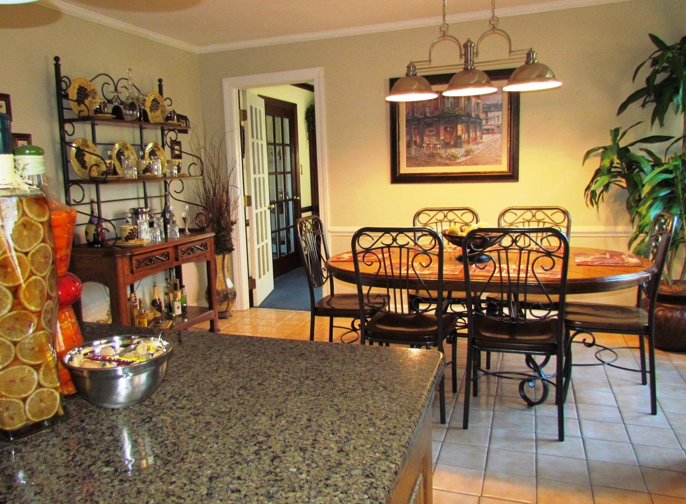 291 Robin Hood Road Bassett, VA 24055 - Photo 11 of 54 Breakfast Area