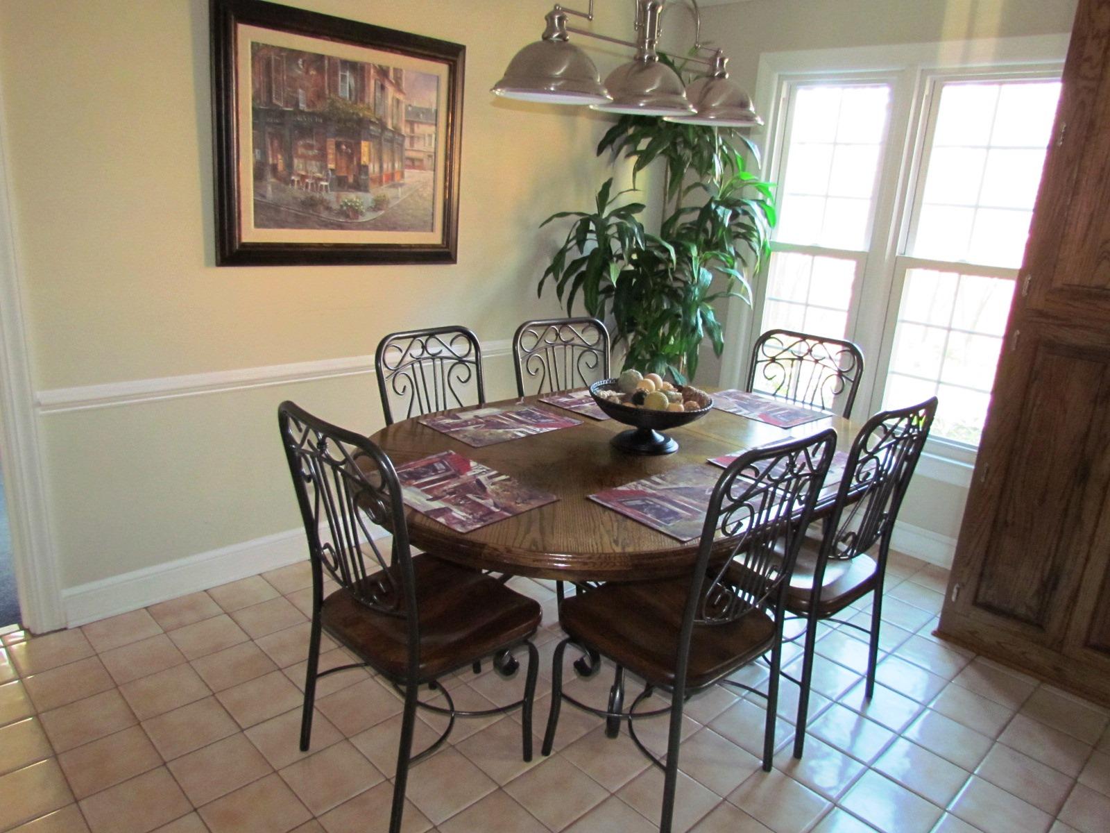 291 Robin Hood Road Bassett, VA 24055 - Photo 12 of 54 Breakfast Area.