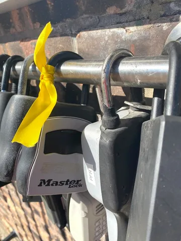 $1,700 | 1619 North Windsor Drive, Unit 212, Arlington Heights, IL 60004