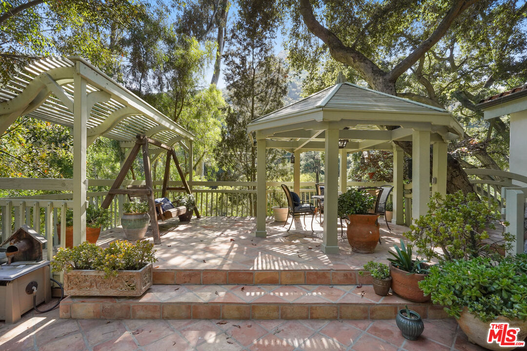 964 Old Topanga Canyon Road Topanga, CA 90290 - Photo 5 of 75