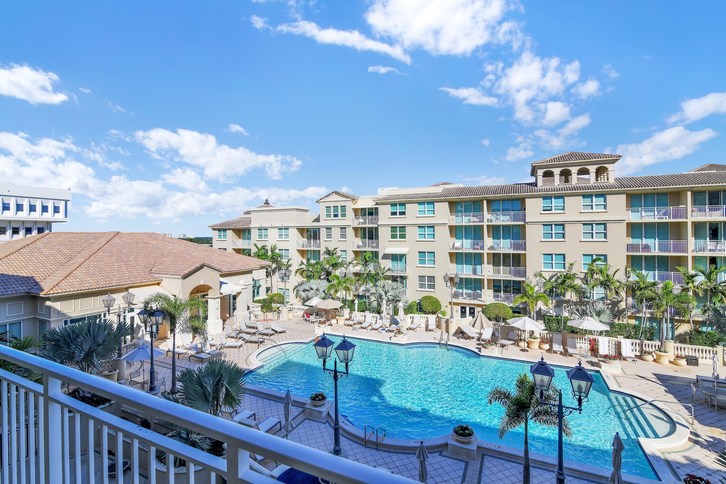 99 Southeast Mizner Boulevard, Unit PH 40 Boca Raton, FL 33432 - Photo 16 of 51 99 SE Mizner PH40 Boca Raton BRS - 54