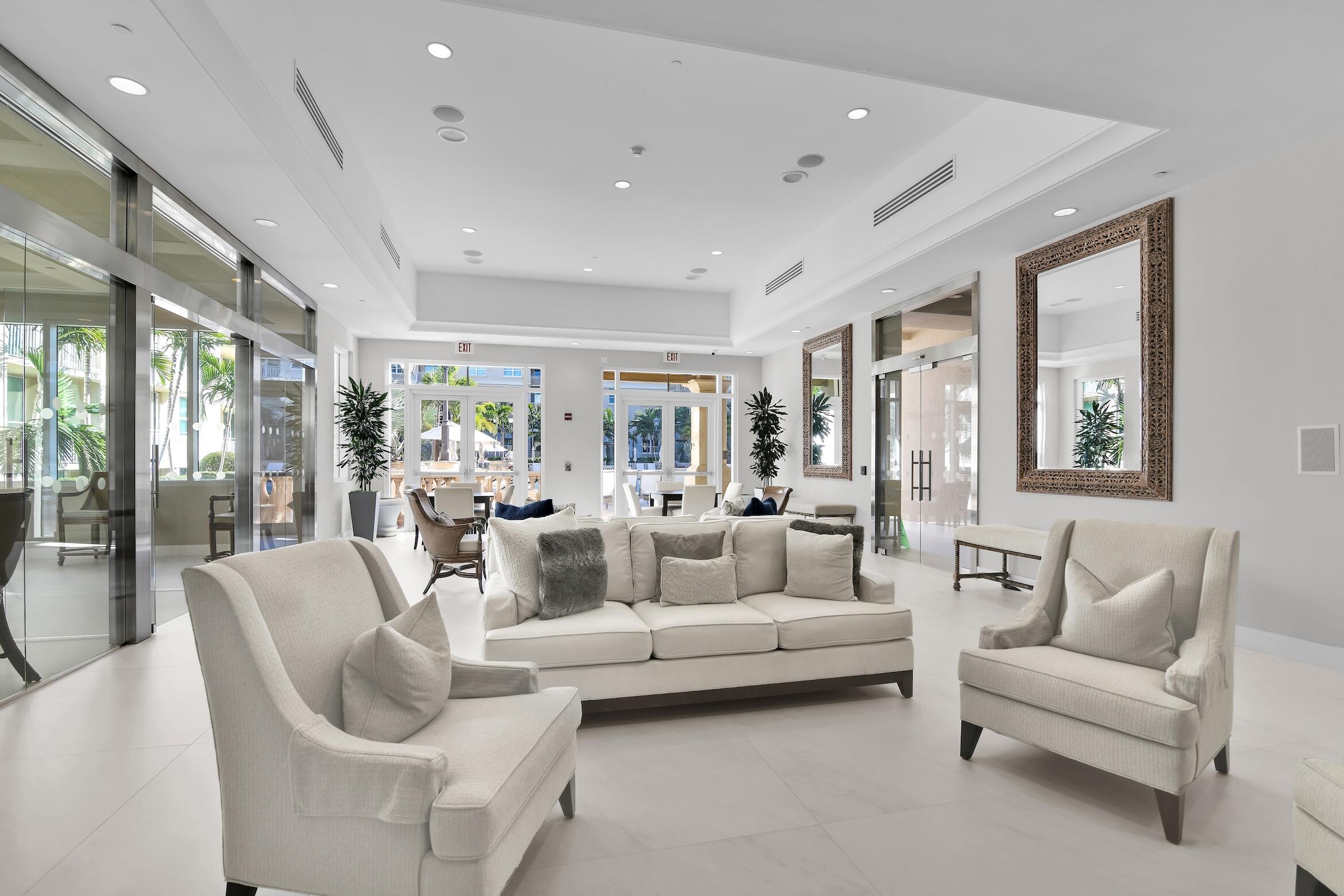 99 Southeast Mizner Boulevard, Unit PH 40 Boca Raton, FL 33432 - Photo 33 of 51 99 SE Mizner PH40 Boca Raton BRS - 33