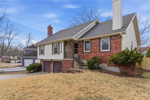 $265,000 | 8828 Laurel Avenue, Kansas City, MO 64138