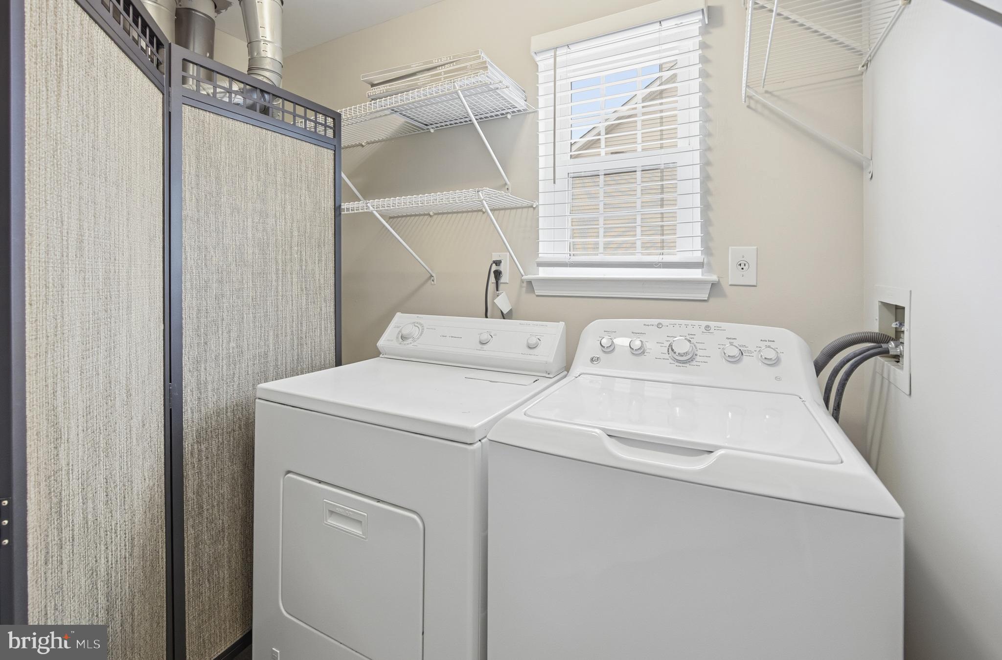 1401 Wharton Road Mount Laurel, NJ 08054 - Photo 31 of 40 a utility room with dryer and washer
