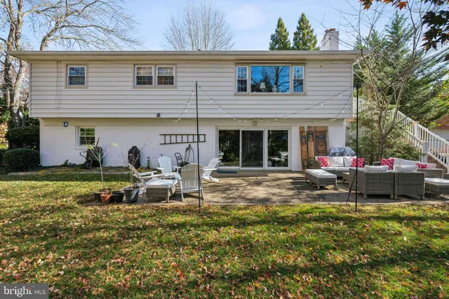 $1,375,000 | 6223 Loch Raven Drive, McLean, VA 22101