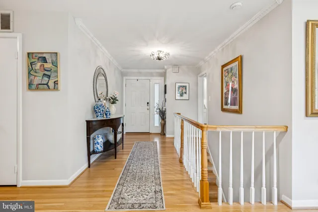 $1,375,000 | 6223 Loch Raven Drive, McLean, VA 22101