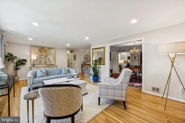 $1,375,000 | 6223 Loch Raven Drive, McLean, VA 22101