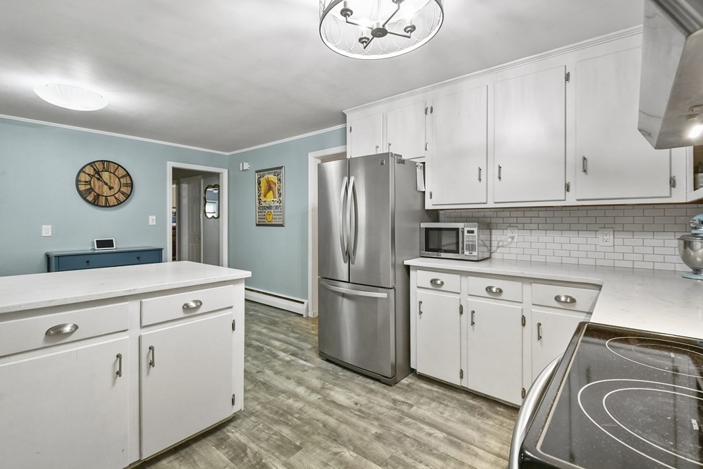 3 Shore Drive Grafton, MA 01536 - Photo 6 of 31