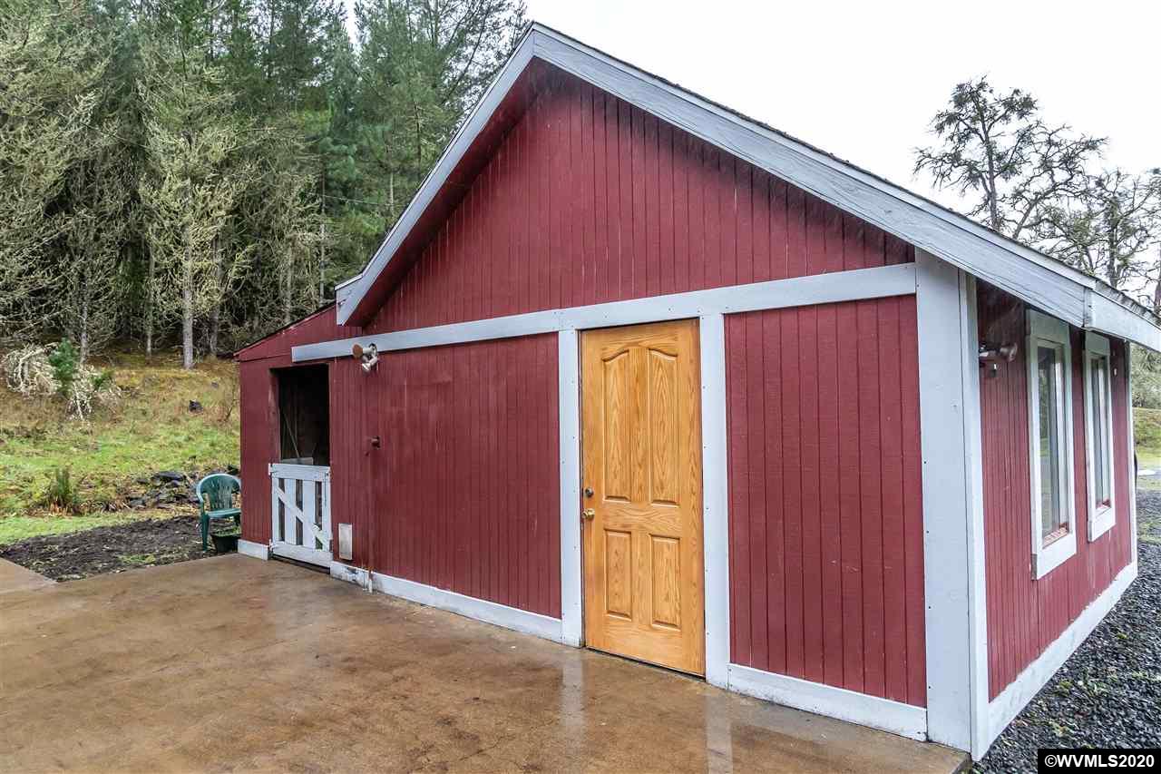 26180 Alpine Road Monroe, OR 97456 - Photo 27 of 34 Gallery Image 27