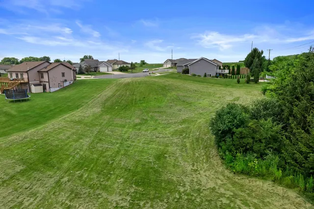 $60,000 | 100 Honeycrisp Drive, Beaver Dam, WI 53916