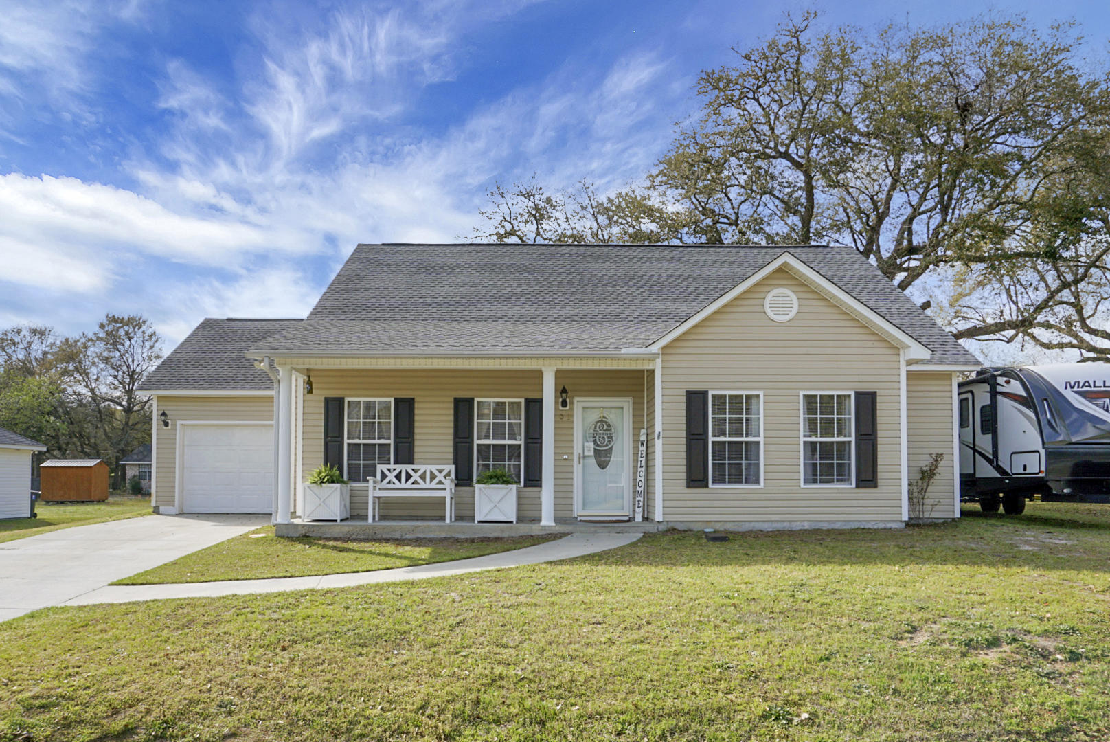 103 Whitesville Road Moncks Corner, SC 29461 - Photo 5 of 39 DSC05566