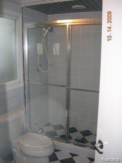 26 Regal Avenue, Unit 1 Rochester, MI 48307 - Photo 19 of 24 Master Bath#2