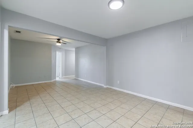 $1,250 | 7642 Oak Chase, San Antonio, TX 78239