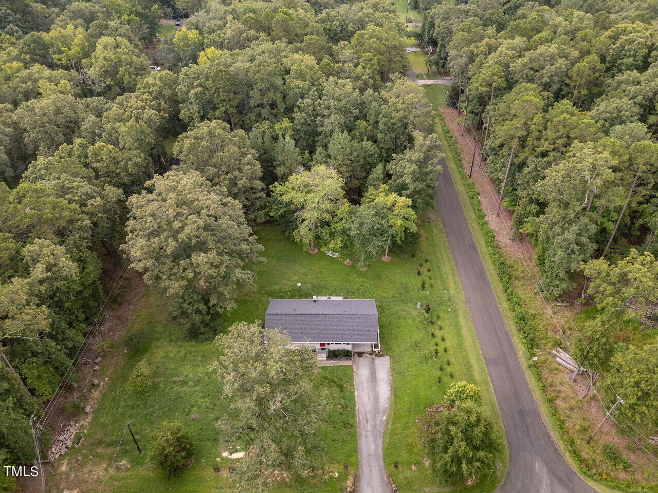 809 Lakeview Road Durham, NC 27712 - Photo 37 of 49 017-1280x960-photo