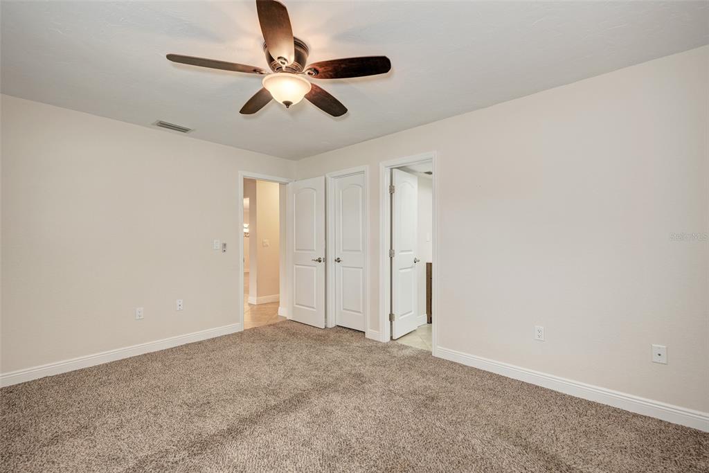 1330 Georgetowne Circle Sarasota, FL 34232 - Photo 24 of 46 a view of an empty room