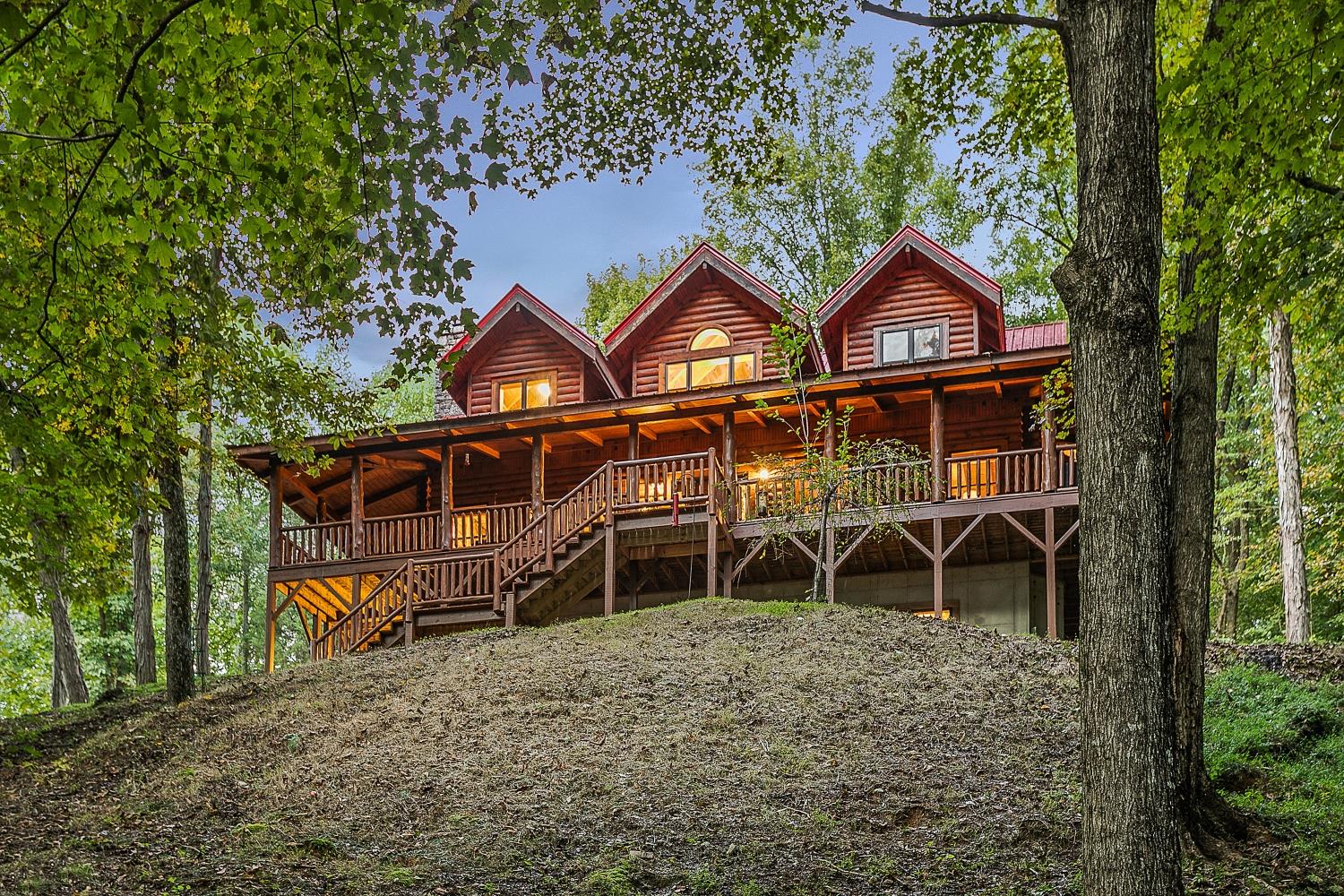 1920 Dr Robinson Rd Spring Hill Spring Hill, TN 37174 - Photo 2 of 2