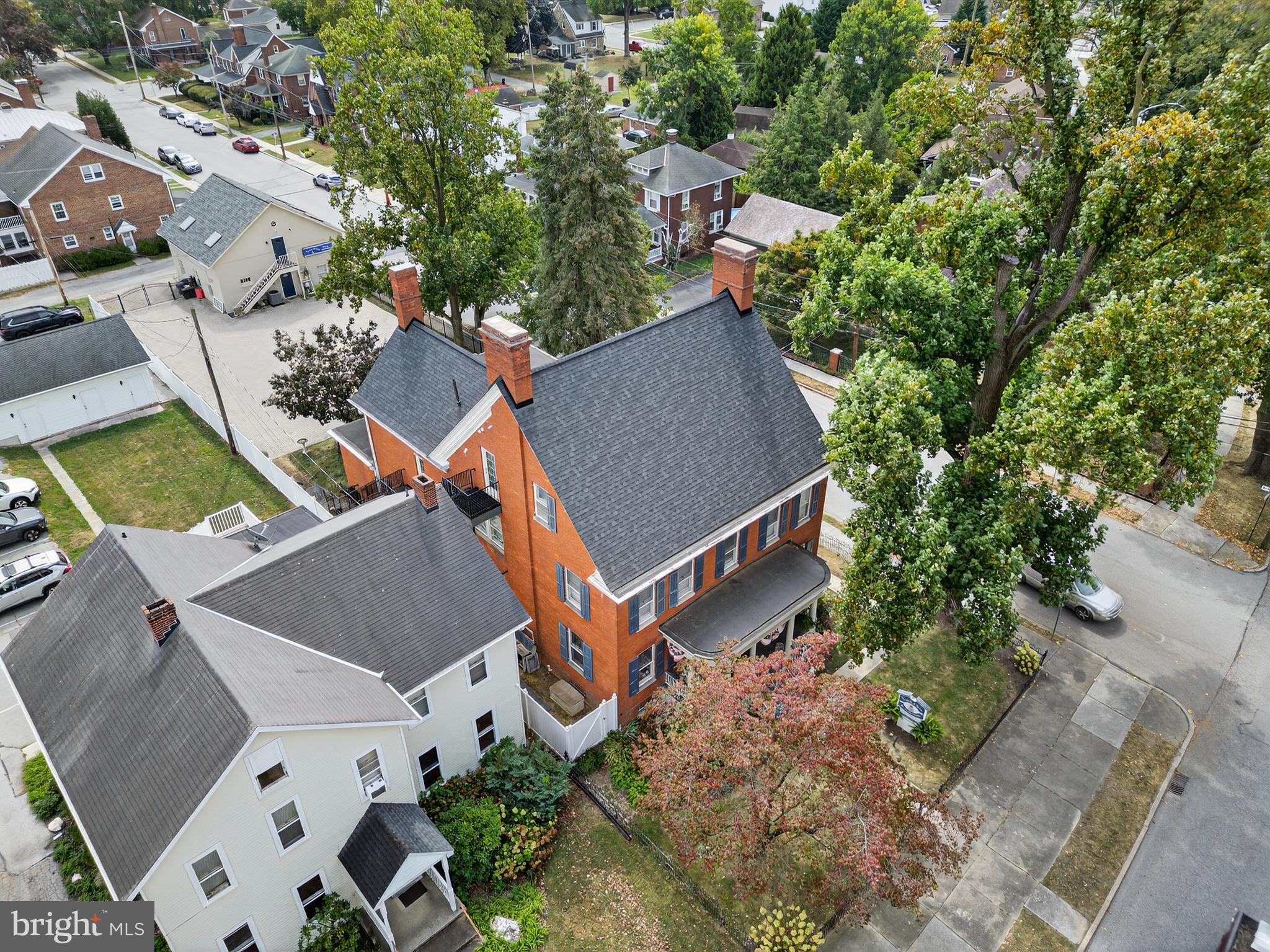 252 Frederick Street Hanover, PA 17331 - Photo 100 of 107 an aerial view of multiple houses with yard