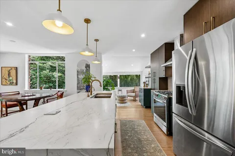 $1,150,000 | 10700 Keswick Street, Garrett Park, MD 20896