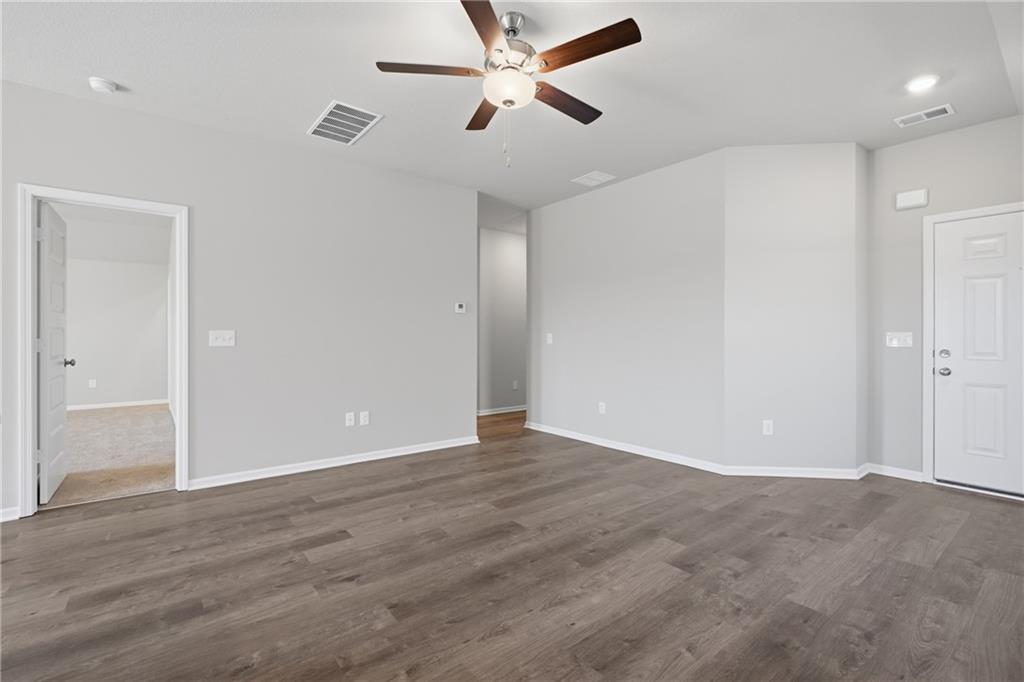 19451 Lincoln Street Spring Hill, KS 66083 - Photo 9 of 17