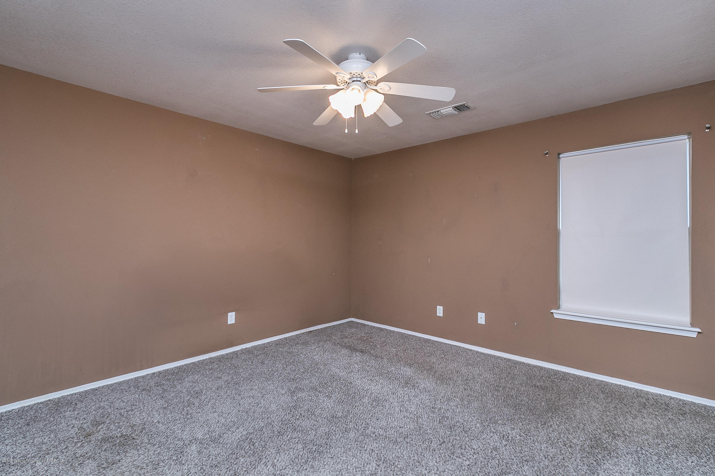 1157 Rushmore Drive Amarillo, TX 79110 - Photo 8 of 15 Master Bedroom