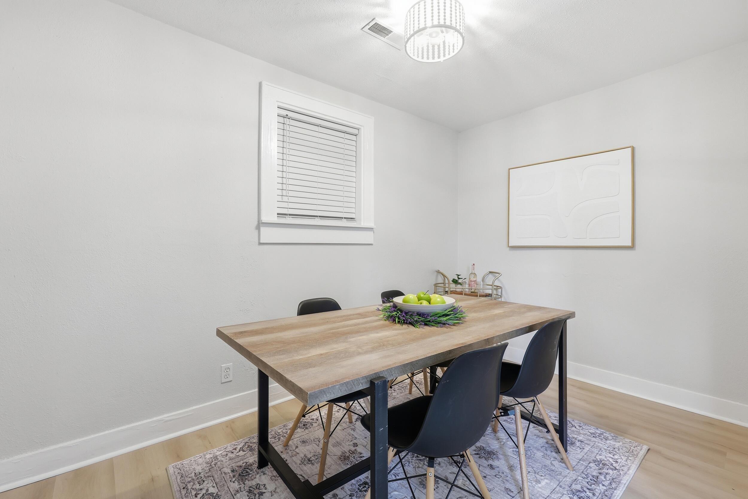 2211 Garfield Street North Charleston, SC 29405 - Photo 4 of 23 35_ru4a1979